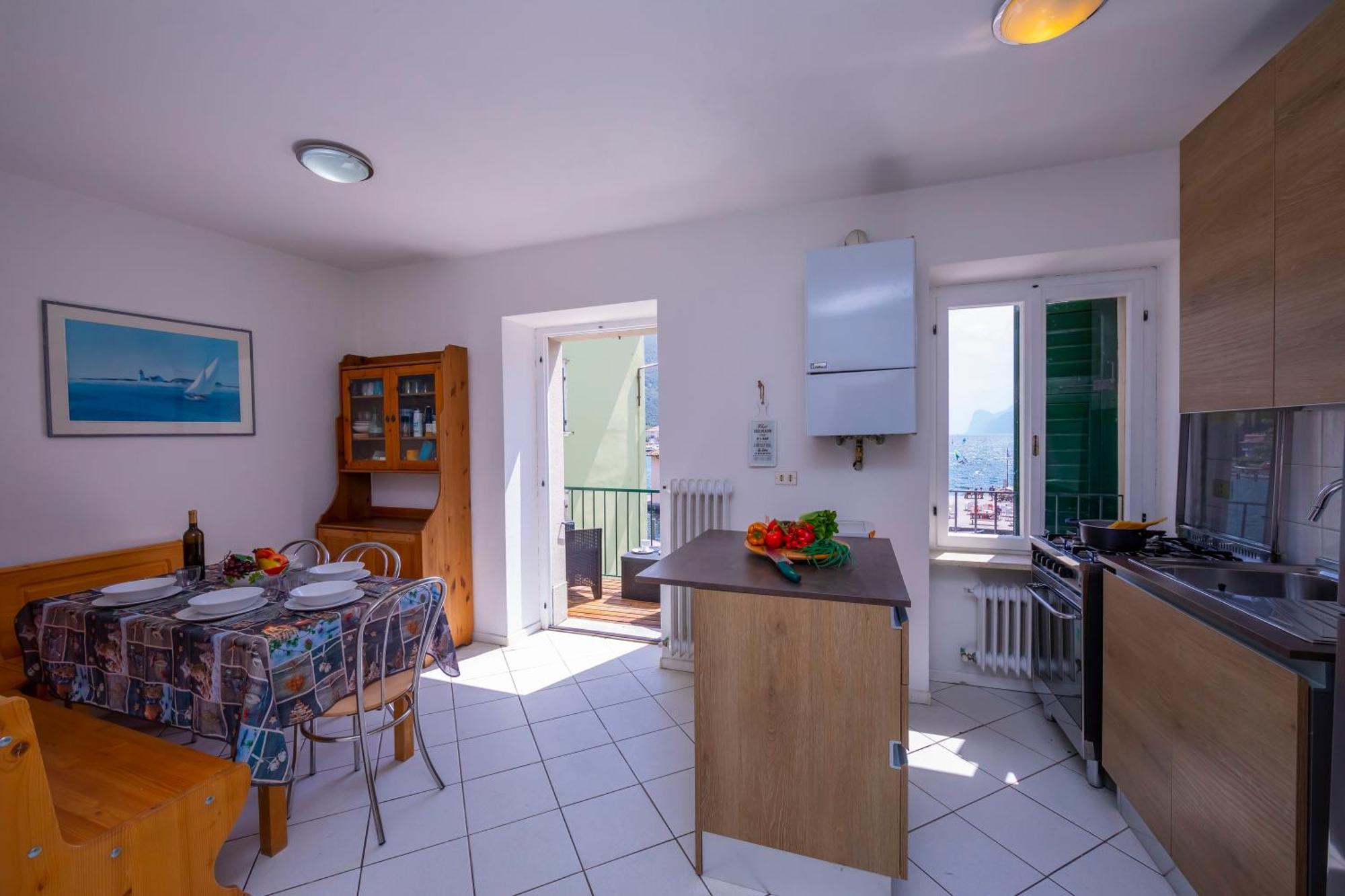 Dogana Best Lake View - Happy Rentals Torbole Sul Garda Exteriér fotografie