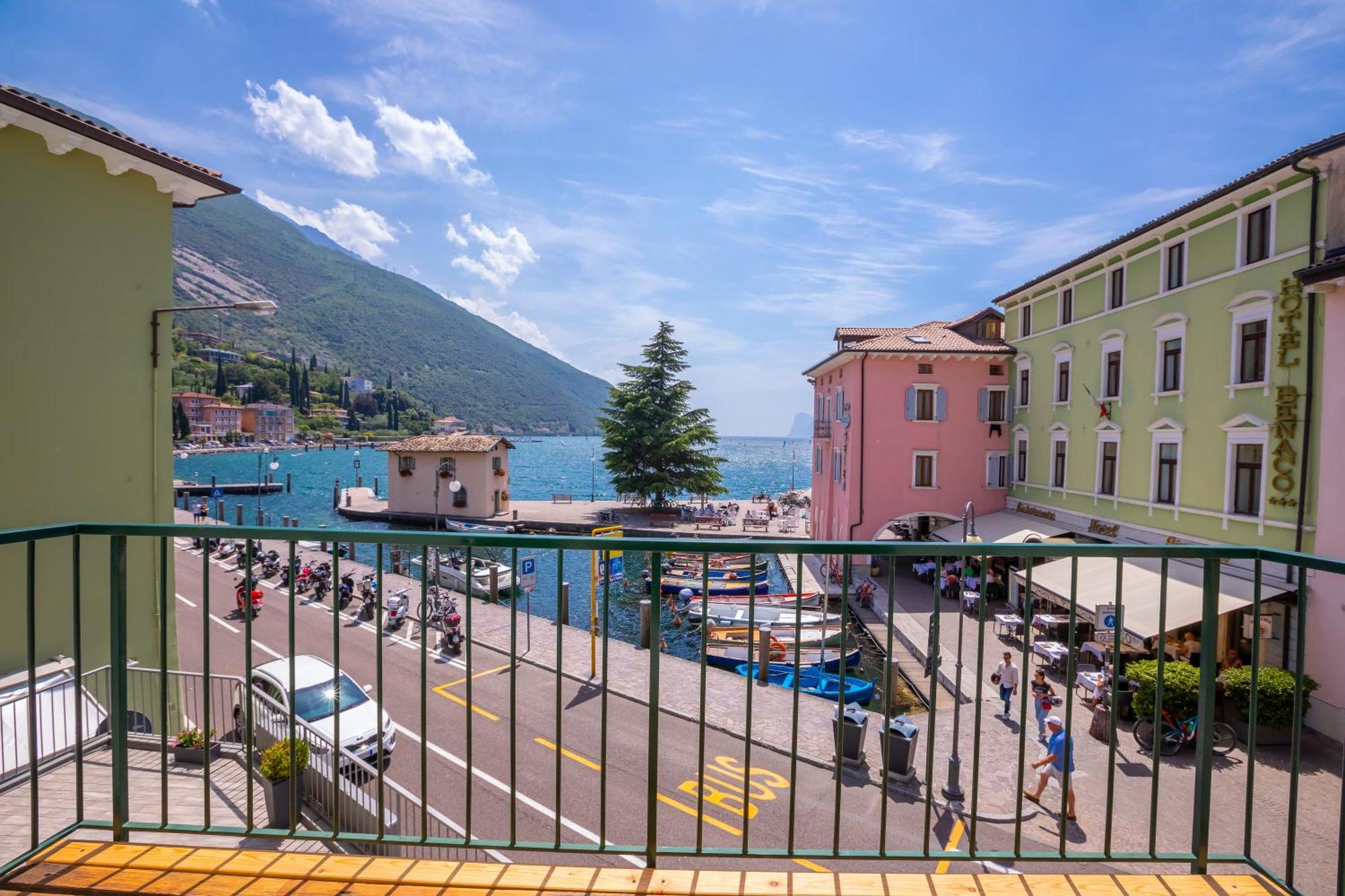 Dogana Best Lake View - Happy Rentals Torbole Sul Garda Exteriér fotografie